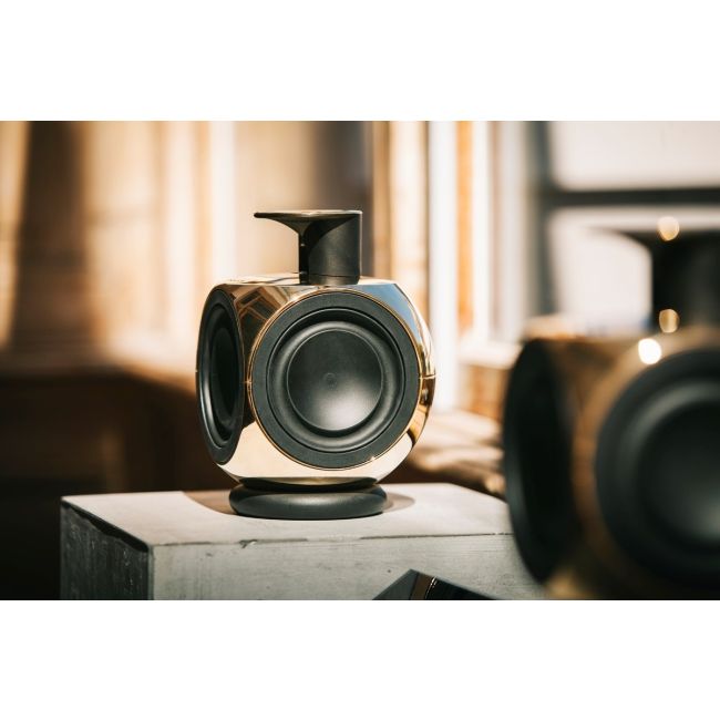 Bang&Olufsen バング＆オルフセン　BeoLab3 Beolab 3 Gold Uw partner in refurbished Bang & Olufsen.
